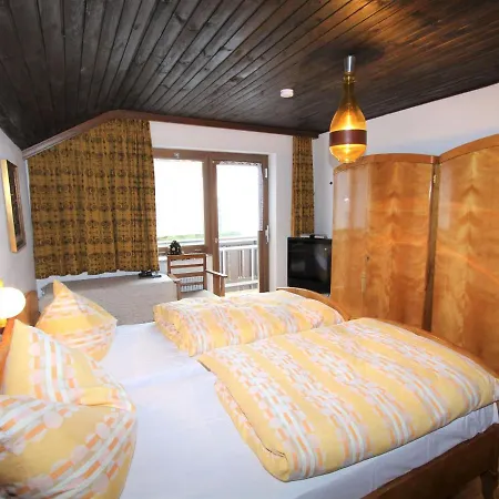 Holiday home Beautiful And Large House In Hiking And Skiing Area Innerkrems With Sauna And Hot Tub Krems in Kaernten