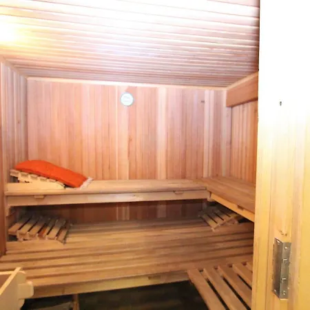 Beautiful And Large House In Hiking And Skiing Area Innerkrems With Sauna And Hot Tub *